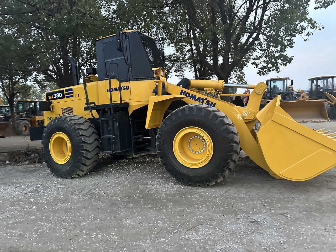 KOMATSU Wheel Loader 380-3 Click Here for Discount - Gummihjulslæsser: billede 1 KOMATSU Wheel Loader 380-3 Click Here for Discount - Gummihjulslæsser: billede 1