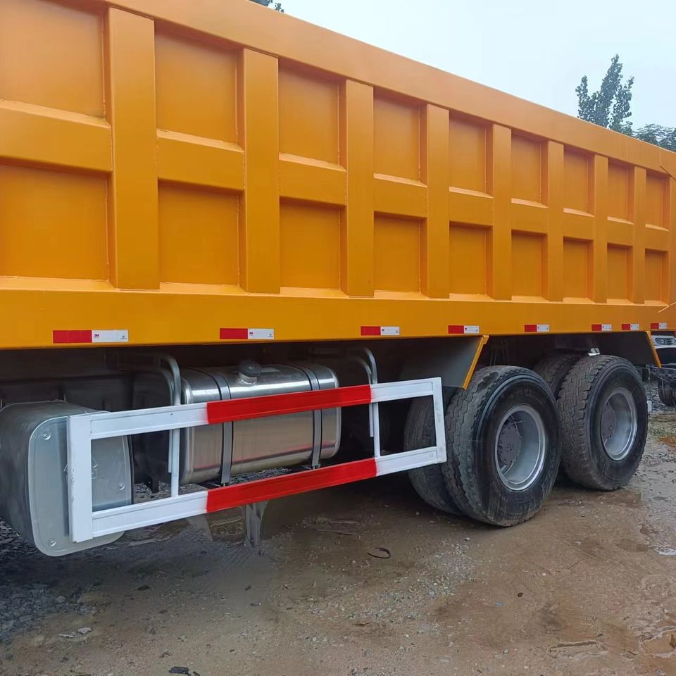 Sino HOWO 8x4 Dump Truck Click for Discount - Tipvogn lastbil: billede 2 Sino HOWO 8x4 Dump Truck Click for Discount - Tipvogn lastbil: billede 2