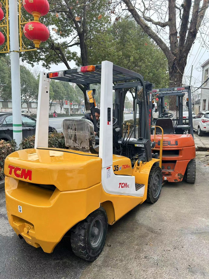 TCM FD30 - Diesel gaffeltruck: billede 2 TCM FD30 - Diesel gaffeltruck: billede 2