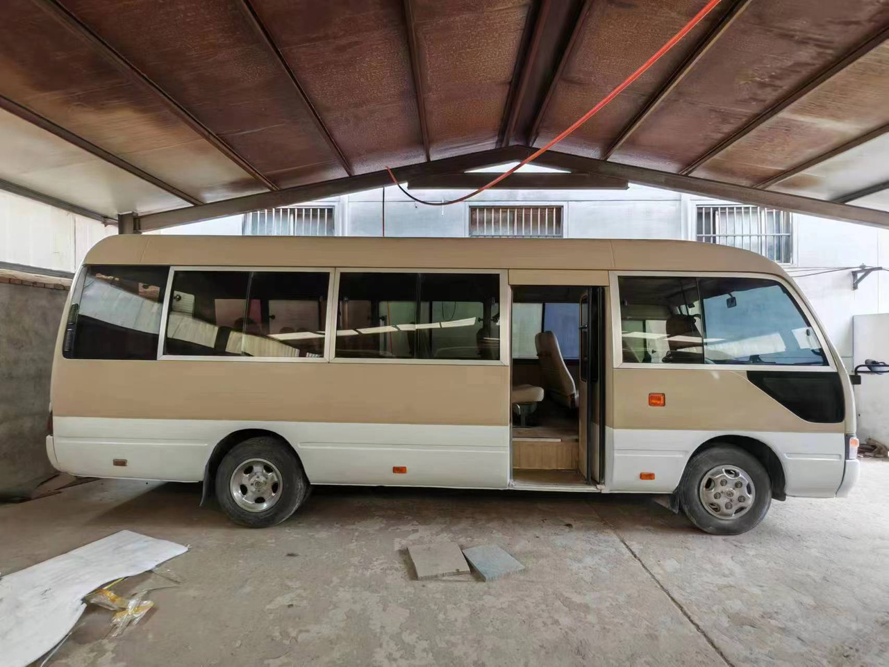 TOYOTA Coaster Mini Bus Click Here for Discount - Turistbus: billede 5 TOYOTA Coaster Mini Bus Click Here for Discount - Turistbus: billede 5