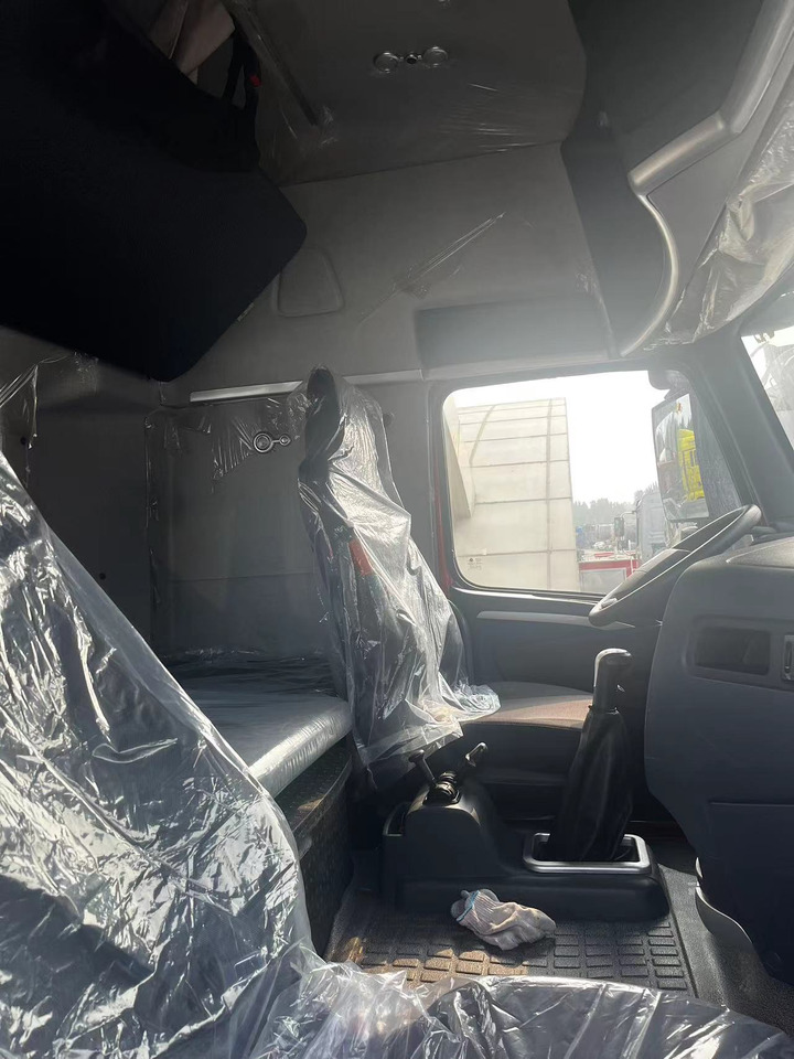 HOWO Truck Unit T7H 6*4 - Trækker: billede 4 HOWO Truck Unit T7H 6*4 - Trækker: billede 4