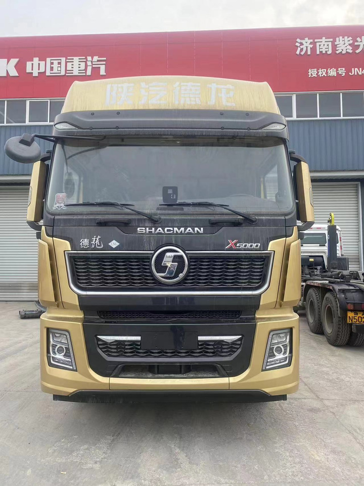 SINOTRUK Delong X5000 4X2 Atomatic Tractor Unit - Trækker: billede 2 SINOTRUK Delong X5000 4X2 Atomatic Tractor Unit - Trækker: billede 2