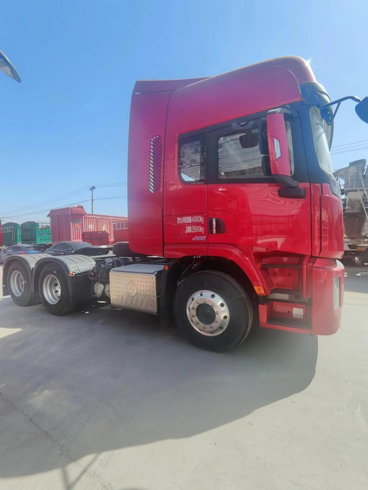 SINOTRUK Delong X5000 6X4 Automatic Tractor - Trækker: billede 1 SINOTRUK Delong X5000 6X4 Automatic Tractor - Trækker: billede 1