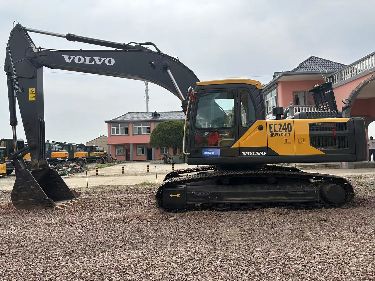 VOLVO Excavator EC240 - Gravemaskine: billede 1 VOLVO Excavator EC240 - Gravemaskine: billede 1