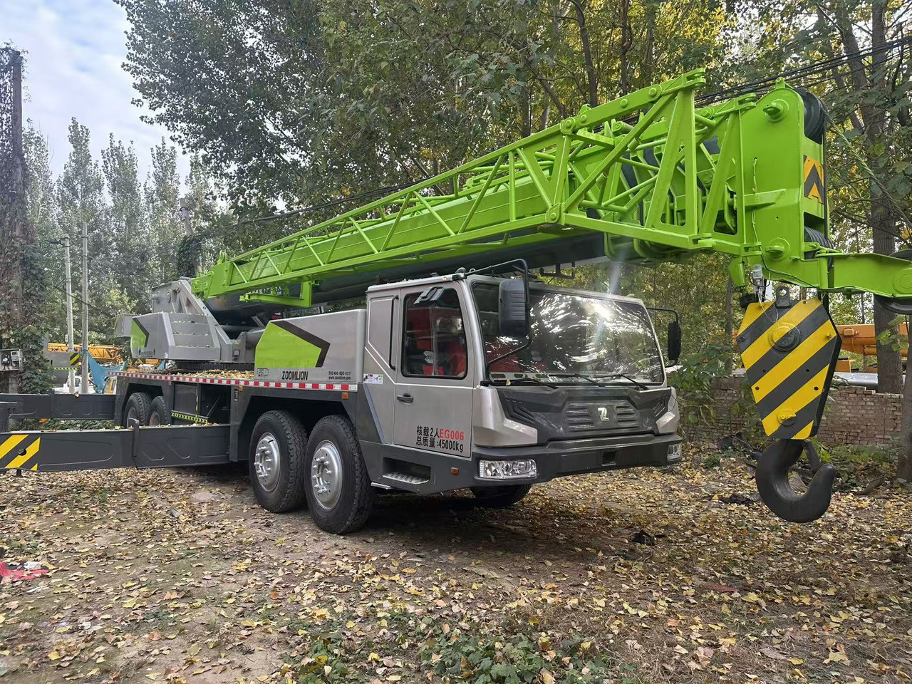 ZOOMLION Crane ZTC700V - Kran: billede 1 ZOOMLION Crane ZTC700V - Kran: billede 1