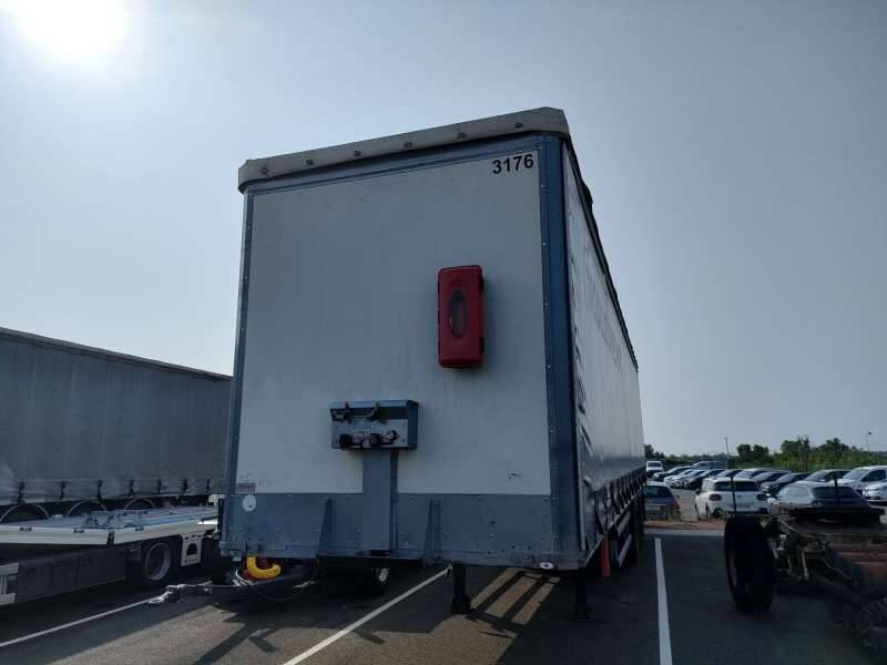 Semi-remorque 3 Essieux 38 TONNES HAYON 2 PORTES AR COFFRE A PALETTES - Gardintrailer: billede 4 Semi-remorque 3 Essieux 38 TONNES HAYON 2 PORTES AR COFFRE A PALETTES - Gardintrailer: billede 4
