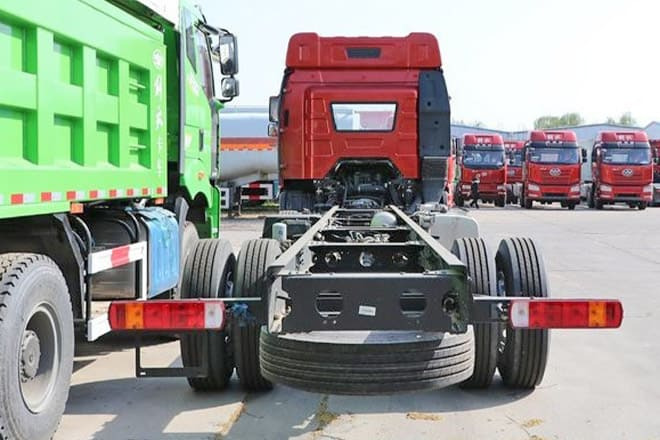 FAW New FAW JIEFANG Trucks for Sale in Qatar - Lastbil chassis: billede 3 FAW New FAW JIEFANG Trucks for Sale in Qatar - Lastbil chassis: billede 3