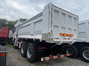 SHACMAN Shacman Tipper Truck for Sale in Jamaica - Tipvogn lastbil: billede 4 SHACMAN Shacman Tipper Truck for Sale in Jamaica - Tipvogn lastbil: billede 4