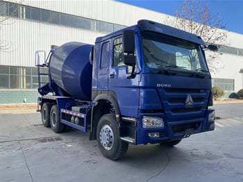 SINOTRUK Cement Mixer Lorry for Sale in Namibia - Betonbil: billede 1 SINOTRUK Cement Mixer Lorry for Sale in Namibia - Betonbil: billede 1
