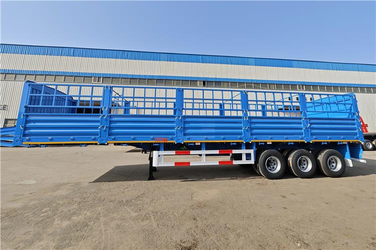 TITAN 3 Axle Livestock Semi Trailer for Sale In Kenya - Veetransport sættevogn: billede 4 TITAN 3 Axle Livestock Semi Trailer for Sale In Kenya - Veetransport sættevogn: billede 4