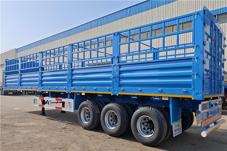 TITAN 3 Axle Livestock Semi Trailer for Sale In Kenya - Veetransport sættevogn: billede 5 TITAN 3 Axle Livestock Semi Trailer for Sale In Kenya - Veetransport sættevogn: billede 5
