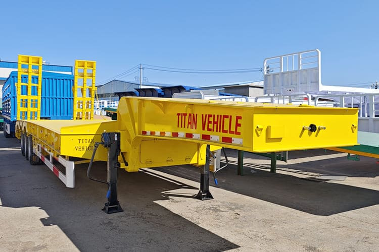 TITAN 3 Axle Low Bed Trailer Price for Sale in Kenya - Nedbygget platform sættevogn: billede 2 TITAN 3 Axle Low Bed Trailer Price for Sale in Kenya - Nedbygget platform sættevogn: billede 2