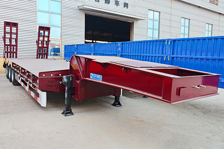TITAN 3 Axle Low Bed Trailer for Sale in Saudi Arabia - Nedbygget platform sættevogn: billede 1 TITAN 3 Axle Low Bed Trailer for Sale in Saudi Arabia - Nedbygget platform sættevogn: billede 1