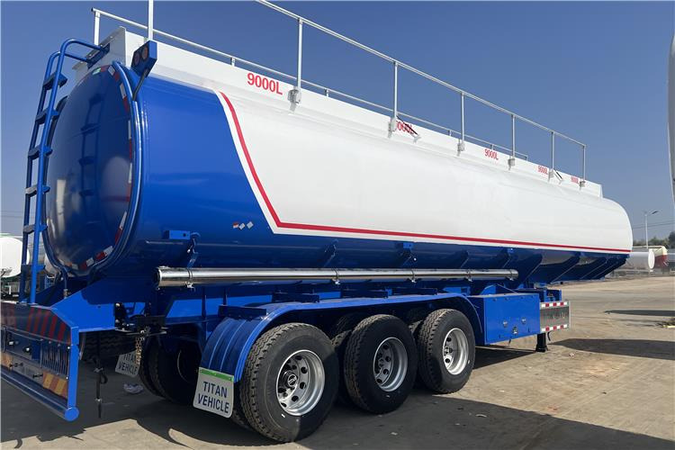 TITAN 45000 Liters Oil Tanker Trailer for Sale In Ghana - Tanksættevogn: billede 2 TITAN 45000 Liters Oil Tanker Trailer for Sale In Ghana - Tanksættevogn: billede 2