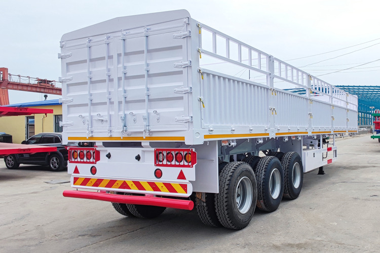 TITAN Cargo Trailer for Sale in Saudi Arabia - Veetransport sættevogn: billede 3 TITAN Cargo Trailer for Sale in Saudi Arabia - Veetransport sættevogn: billede 3