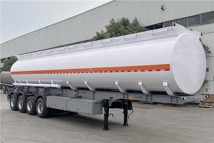 TITAN In Stock 4 Axle Petrol Tanker Trailer for Sale In Jamaica - Tanksættevogn: billede 3 TITAN In Stock 4 Axle Petrol Tanker Trailer for Sale In Jamaica - Tanksættevogn: billede 3