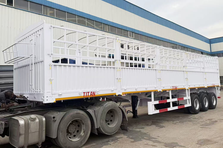 TITAN Livestock Fence Semi Trailer for Sale in Malawi - Veetransport sættevogn: billede 1 TITAN Livestock Fence Semi Trailer for Sale in Malawi - Veetransport sættevogn: billede 1