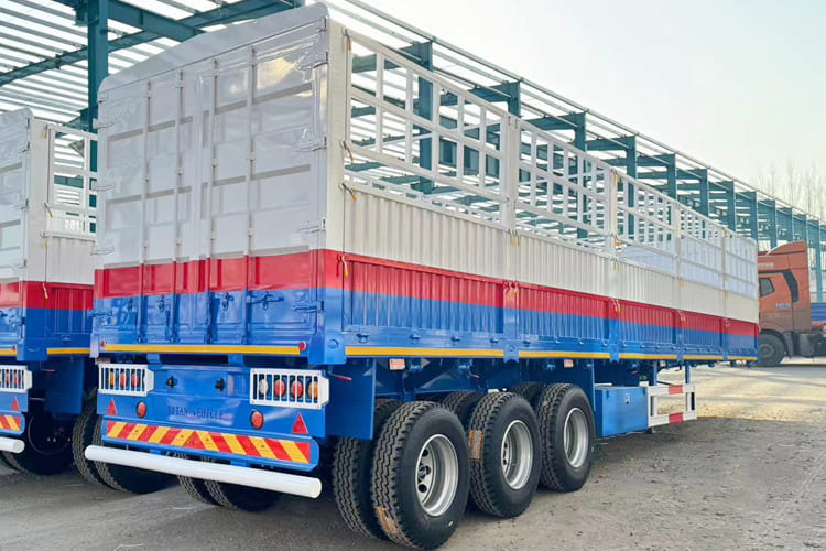 TITAN Livestock Trailer for Sale in Ghana - Veetransport sættevogn: billede 1 TITAN Livestock Trailer for Sale in Ghana - Veetransport sættevogn: billede 1