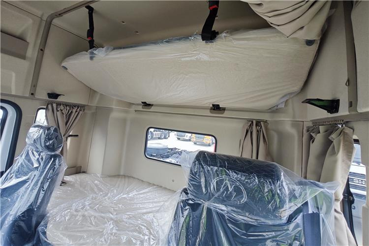 SHACMAN Used Shaman X3000 Truck Head for Sale In Zambia - Trækker: billede 3 SHACMAN Used Shaman X3000 Truck Head for Sale In Zambia - Trækker: billede 3