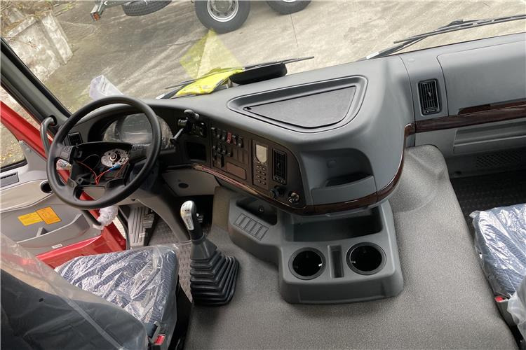 SINOTRUK Howo 371hp Truck Head for Sale In Tanzania - Trækker: billede 3 SINOTRUK Howo 371hp Truck Head for Sale In Tanzania - Trækker: billede 3