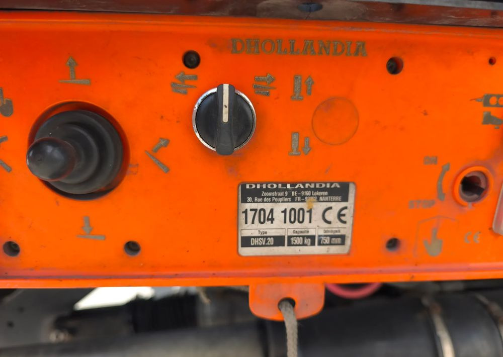 Leje en Mercedes-Benz ACTROS 18.360 kontener 18 p , winda Mercedes-Benz ACTROS 18.360 kontener 18 p , winda: billede 9 Leje en Mercedes-Benz ACTROS 18.360 kontener 18 p , winda Mercedes-Benz ACTROS 18.360 kontener 18 p , winda: billede 9