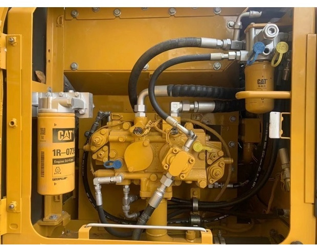 2021 Caterpillar 318D2 - Bæltegravemaskine: billede 4 2021 Caterpillar 318D2 - Bæltegravemaskine: billede 4