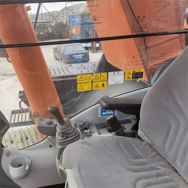 Bæltegravemaskine 2023 Hitachi ZX470: billede 10