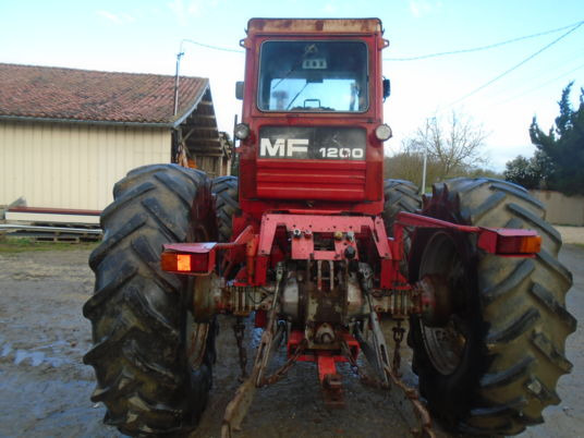 Massey Ferguson 1200 - Traktor: billede 5 Massey Ferguson 1200 - Traktor: billede 5