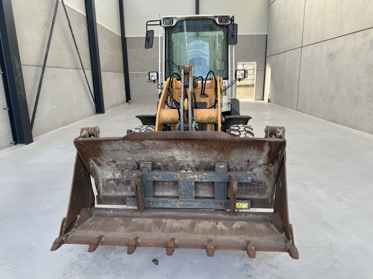 LIEBHERR L 506 - Hjulgravemaskine: billede 2 LIEBHERR L 506 - Hjulgravemaskine: billede 2