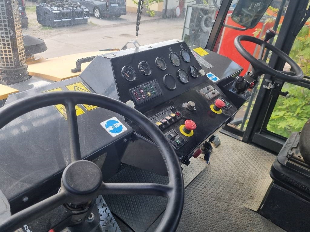 Ammann AP 240 - Gummihjulstromle: billede 5 Ammann AP 240 - Gummihjulstromle: billede 5