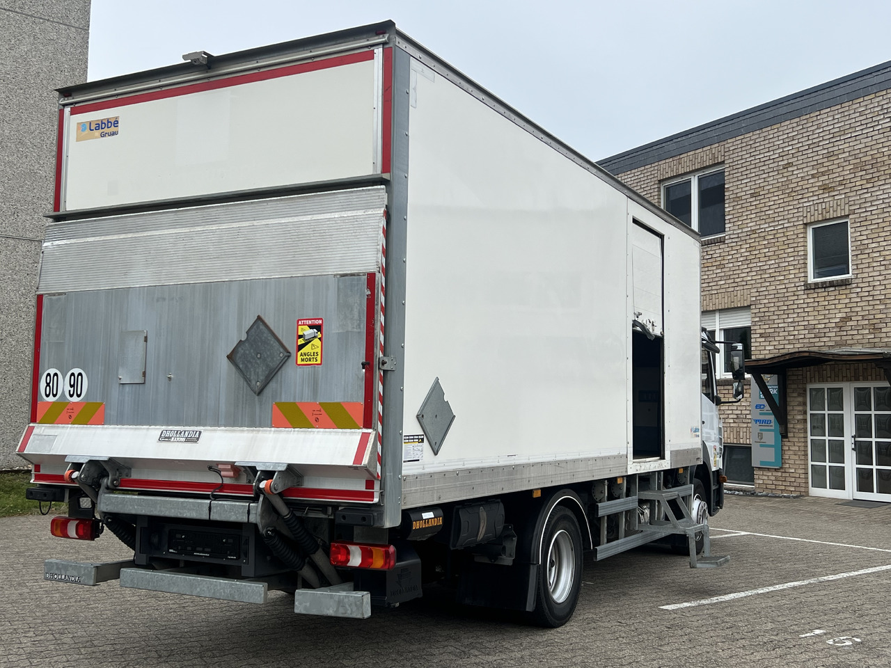 MERCEDES-BENZ Atego 1218 L Classic-Vermietung möglich-ADR-LBW - Lastbil varevogn: billede 4 MERCEDES-BENZ Atego 1218 L Classic-Vermietung möglich-ADR-LBW - Lastbil varevogn: billede 4