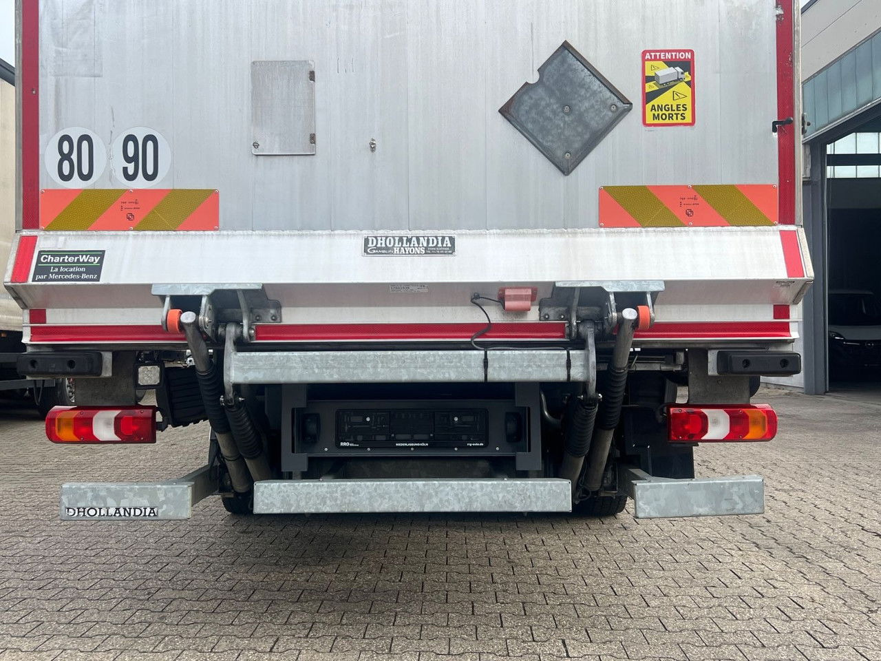 Mercedes-Benz Atego 1218 L Classic-Vermietung möglich-ADR-LBW - Lastbil varevogn: billede 4 Mercedes-Benz Atego 1218 L Classic-Vermietung möglich-ADR-LBW - Lastbil varevogn: billede 4