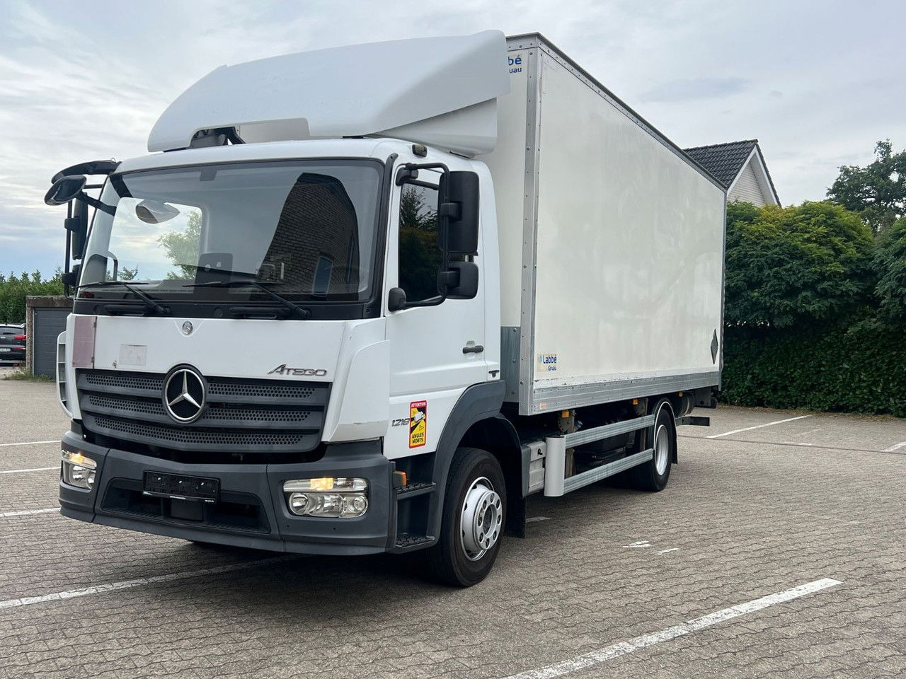 Mercedes-Benz Atego 1218 L Classic-Vermietung möglich-ADR-LBW - Lastbil varevogn: billede 1 Mercedes-Benz Atego 1218 L Classic-Vermietung möglich-ADR-LBW - Lastbil varevogn: billede 1