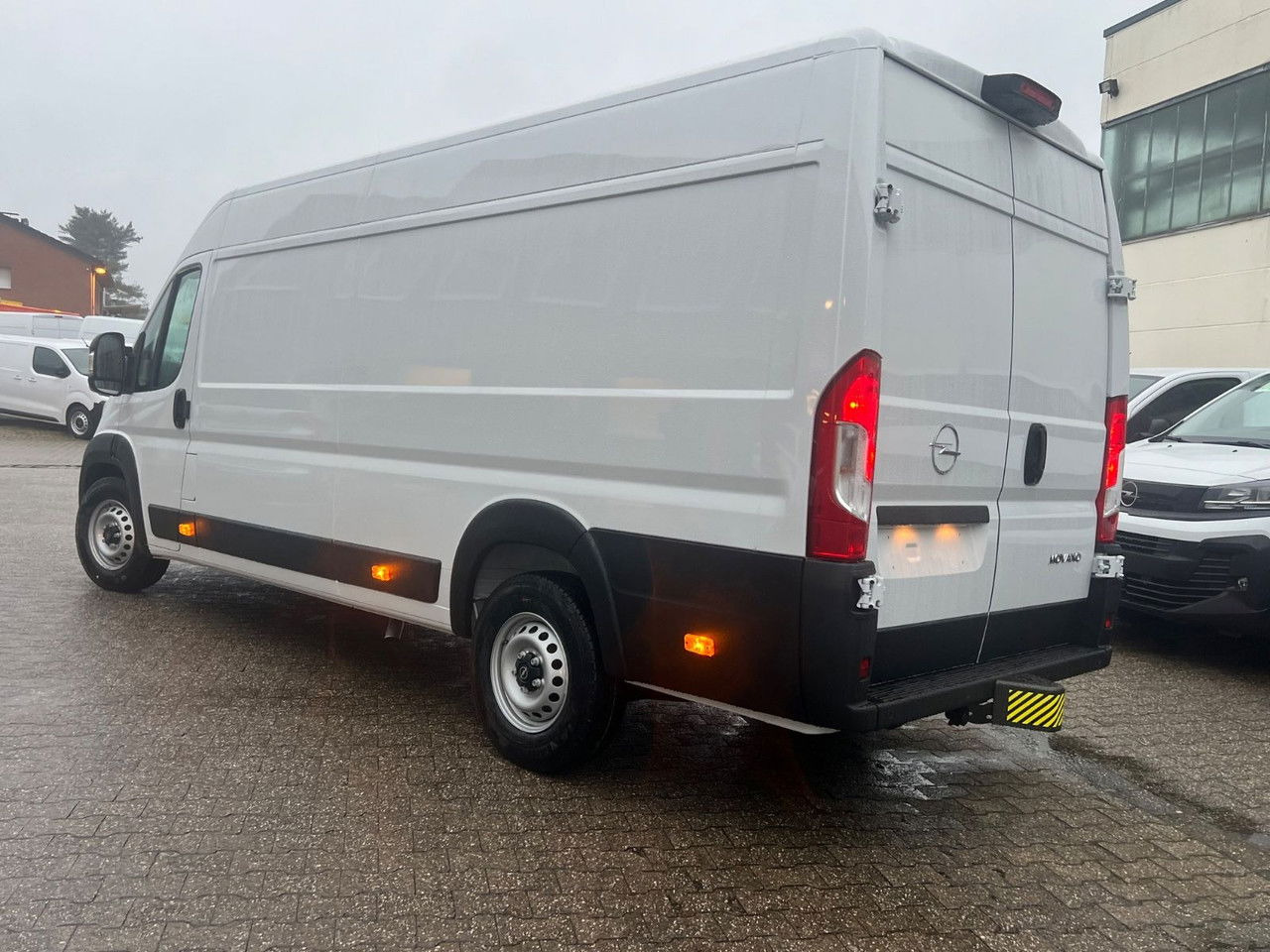 Opel Kasten 3,5 L4 H2 PS 180 Automatik+AHK Kasten 3,5 L4 H2 PS 180 Automatik+AHK - Varevogn: billede 5 Opel Kasten 3,5 L4 H2 PS 180 Automatik+AHK Kasten 3,5 L4 H2 PS 180 Automatik+AHK - Varevogn: billede 5