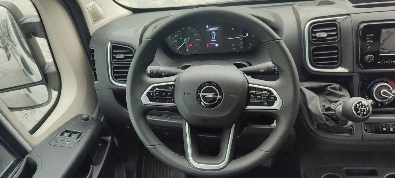 Leje en  Opel Movano Vollverglast L4H2 verstärkt 2.2 BlueHDI Opel Movano Vollverglast L4H2 verstärkt 2.2 BlueHDI: billede 14 Leje en  Opel Movano Vollverglast L4H2 verstärkt 2.2 BlueHDI Opel Movano Vollverglast L4H2 verstärkt 2.2 BlueHDI: billede 14