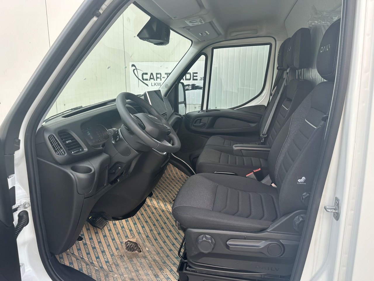 Leje en Iveco Daily 35S14 8g HiMatic LBW Mod 2025 Iveco Daily 35S14 8g HiMatic LBW Mod 2025: billede 10 Leje en Iveco Daily 35S14 8g HiMatic LBW Mod 2025 Iveco Daily 35S14 8g HiMatic LBW Mod 2025: billede 10