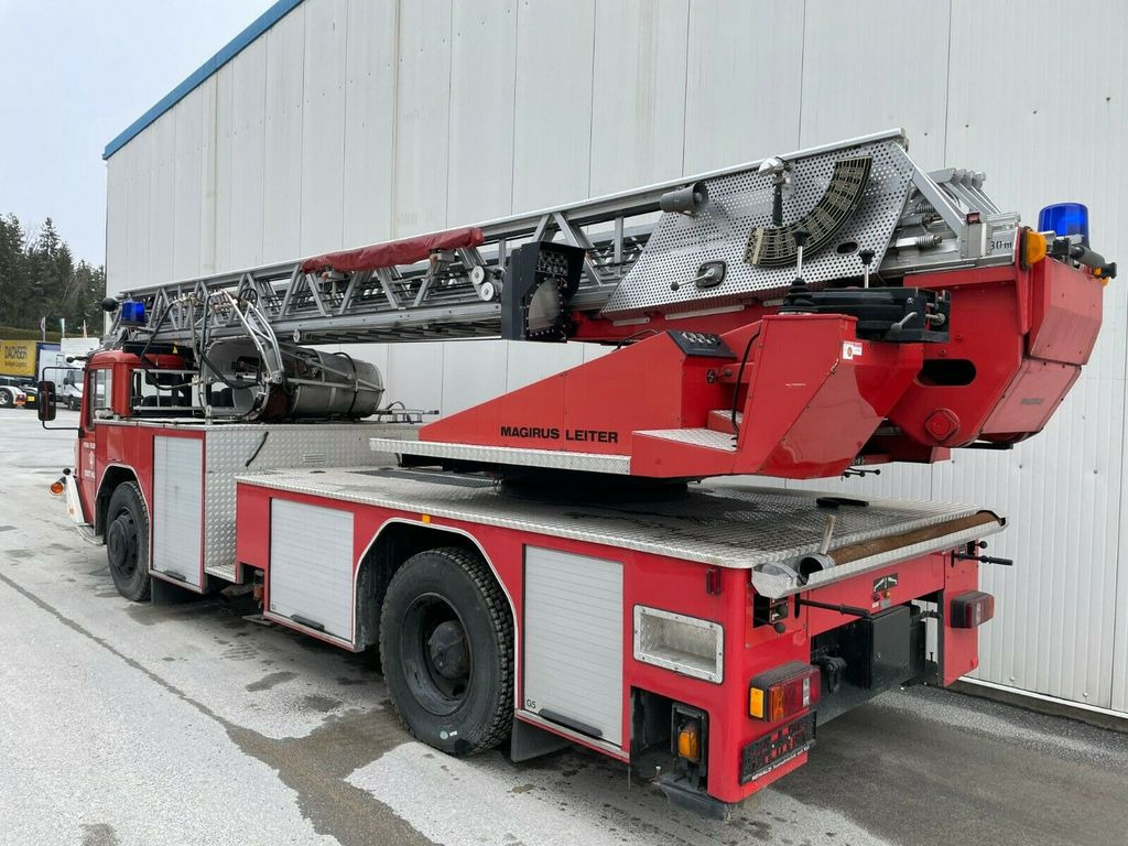 Iveco Magirus 120.25 Drehleiter 30m mit Korb! Iveco Magirus 120.25 Drehleiter 30m mit Korb! - Brandbil: billede 3 Iveco Magirus 120.25 Drehleiter 30m mit Korb! Iveco Magirus 120.25 Drehleiter 30m mit Korb! - Brandbil: billede 3