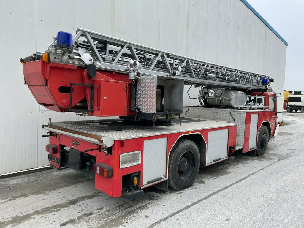 Iveco Magirus 120.25 Drehleiter 30m mit Korb! Iveco Magirus 120.25 Drehleiter 30m mit Korb! - Brandbil: billede 4 Iveco Magirus 120.25 Drehleiter 30m mit Korb! Iveco Magirus 120.25 Drehleiter 30m mit Korb! - Brandbil: billede 4