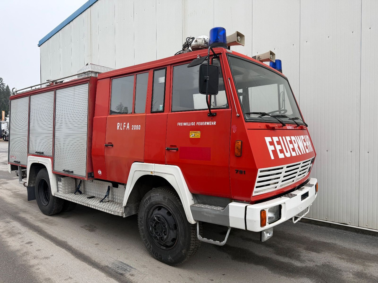 Steyr 791 Feuerwehr 2000L Tank - Lastbil: billede 2 Steyr 791 Feuerwehr 2000L Tank - Lastbil: billede 2