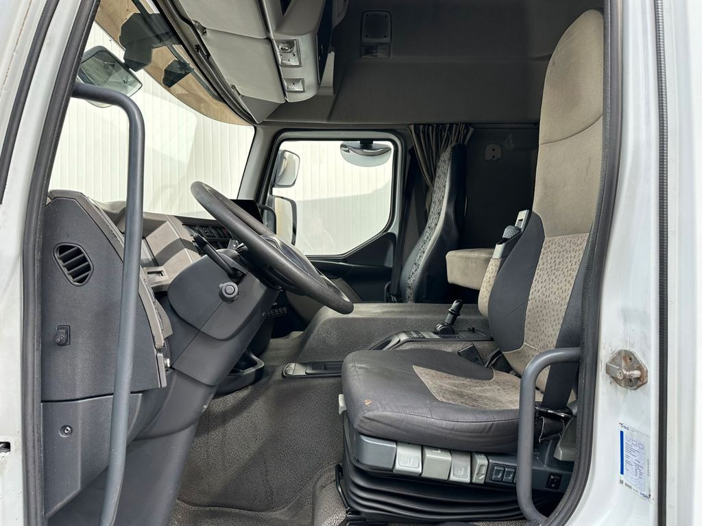 Renault Premium 380.18 EEV Supra/LBW Renault Premium 380.18 EEV Supra/LBW - Kølevogn lastbil: billede 5 Renault Premium 380.18 EEV Supra/LBW Renault Premium 380.18 EEV Supra/LBW - Kølevogn lastbil: billede 5