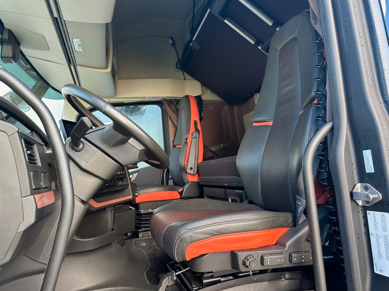 Volvo FH 750 XL Retarder Vollausstattung - Trækker: billede 5 Volvo FH 750 XL Retarder Vollausstattung - Trækker: billede 5