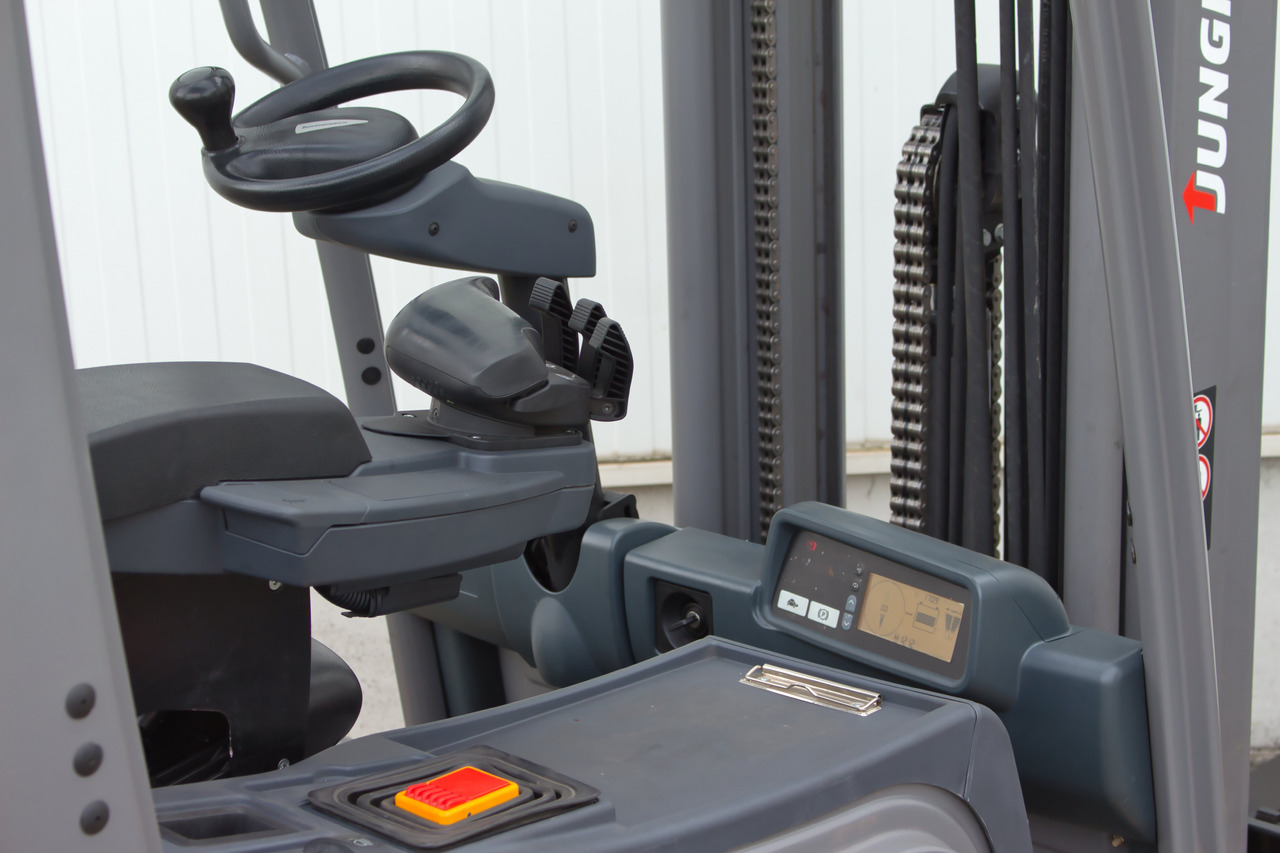 El gaffeltruck JUNGHEINRICH EFG213 - Triplex - 1212h: billede 19