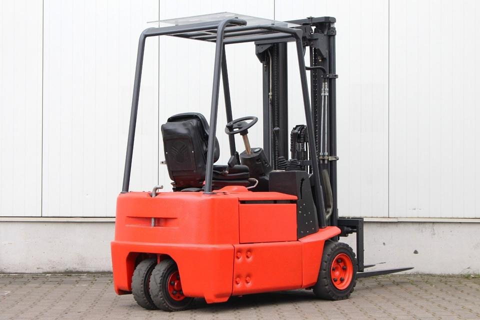 LINDE E15Z-02 Triplex 4,7m - El gaffeltruck: billede 2 LINDE E15Z-02 Triplex 4,7m - El gaffeltruck: billede 2