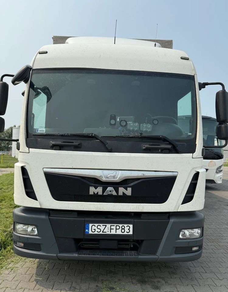 MAN - Lastbil med presenning: billede 2 MAN - Lastbil med presenning: billede 2