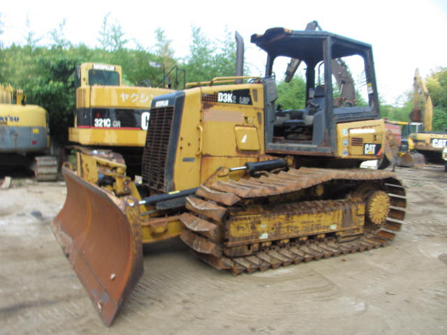 CAT D3K2 - Bulldozer: billede 1 CAT D3K2 - Bulldozer: billede 1