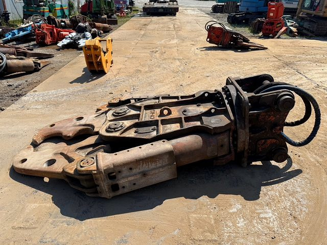 NPK SV-47X - Hydrauliske sakse: billede 2 NPK SV-47X - Hydrauliske sakse: billede 2