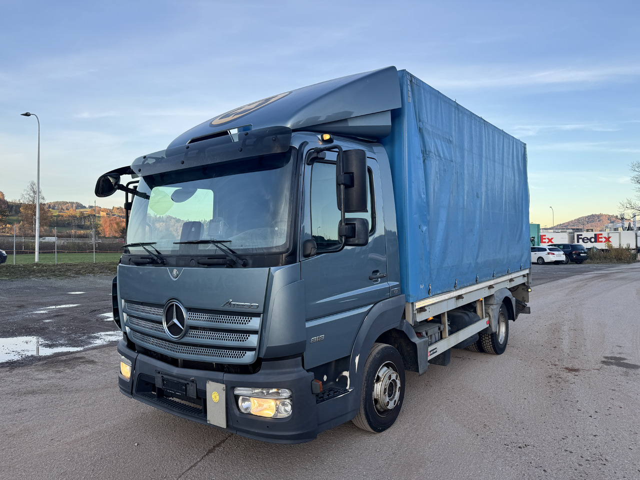 MERCEDES-BENZ Atego 818 - Lastbil med presenning: billede 1 MERCEDES-BENZ Atego 818 - Lastbil med presenning: billede 1