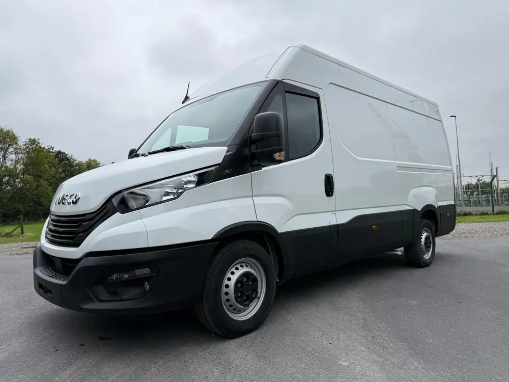 Iveco Daily 35-140 *L3H2*DISPO DE STOCK*Airco*Cruise control - Varevogn: billede 1 Iveco Daily 35-140 *L3H2*DISPO DE STOCK*Airco*Cruise control - Varevogn: billede 1