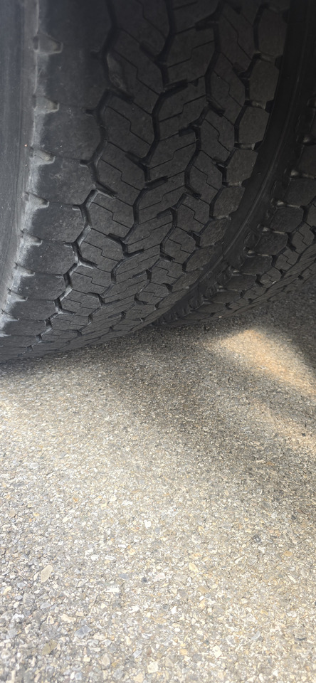 RENAULT - Kølevogn lastbil: billede 5 RENAULT - Kølevogn lastbil: billede 5