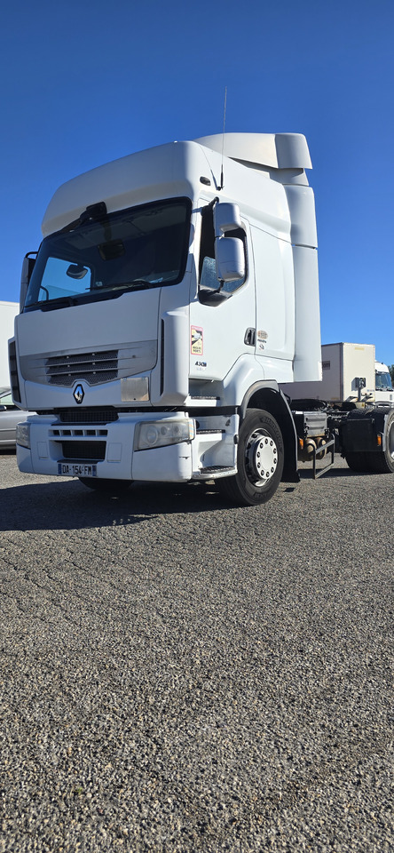 RENAULT PRENIUM - Trækker: billede 1 RENAULT PRENIUM - Trækker: billede 1